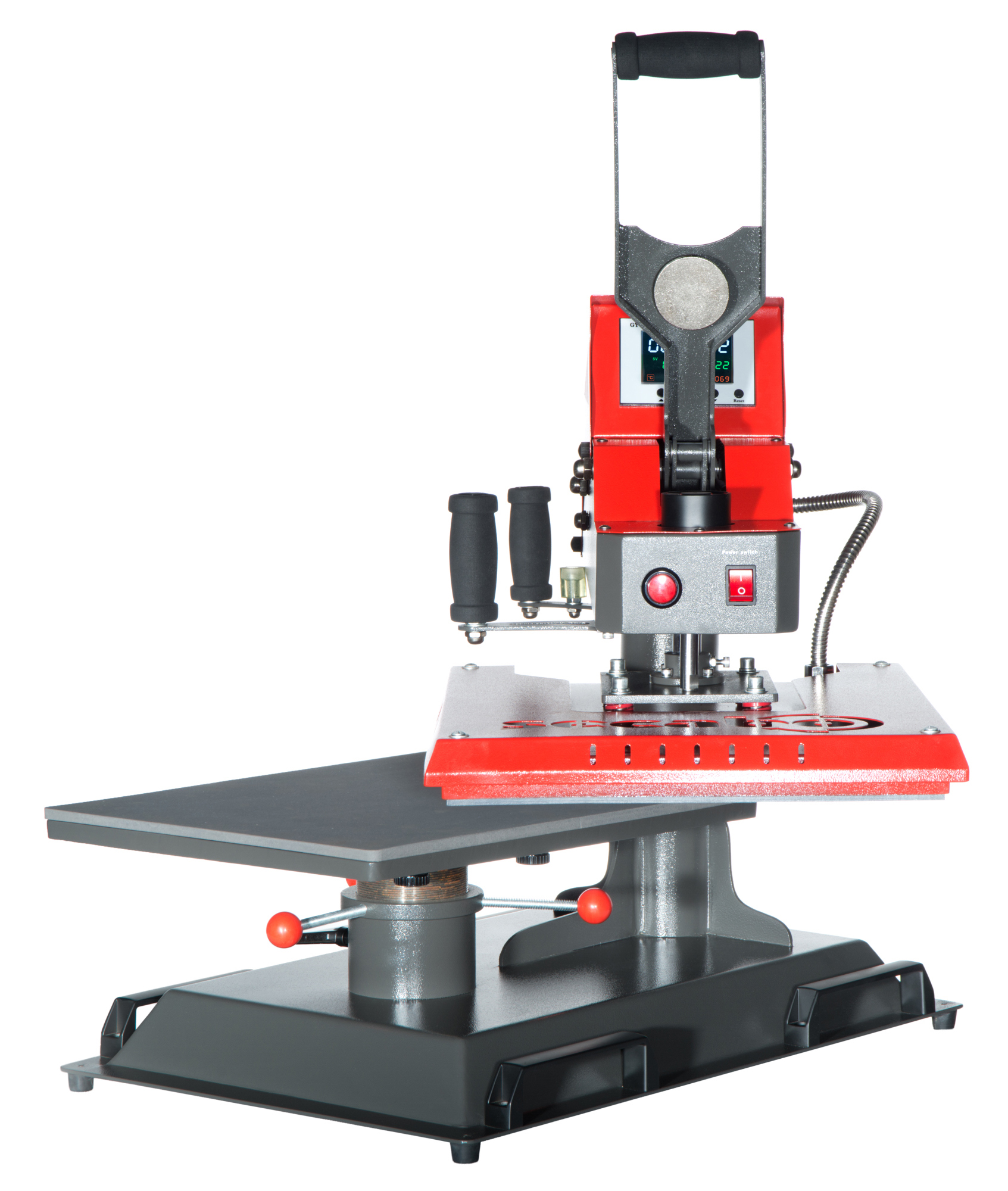 Secabo TS7 Swingpresse mit seitlich weggeschwenkter roter Heizplatte, freiliegender Druckplatte, hochgestelltem Hebelgriff und Digitalanzeige