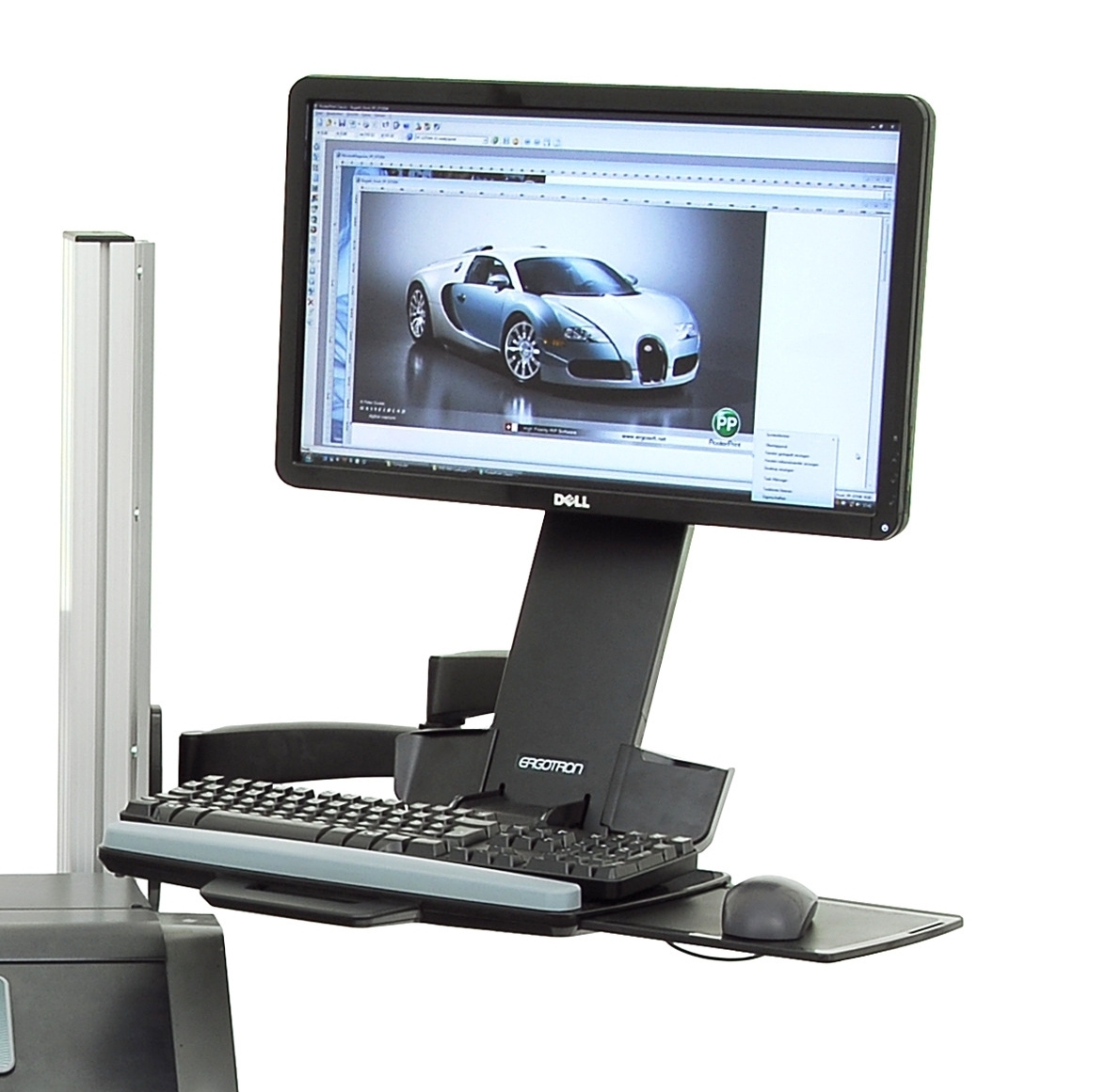Monitor mit Tastatur und Maus auf Schwenkarm am Secabo SP-Drucker, Bildschirm zeigt RIP-Software PosterPrint mit Sportwagenmotiv